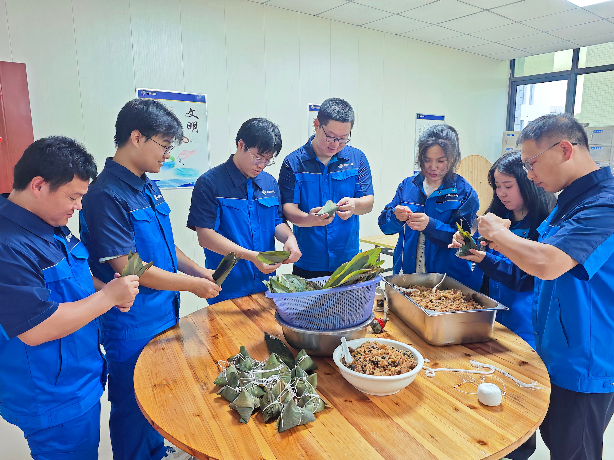 2025.5.30（郑枫滨）粽情端午聚合力，安全为纲筑坦途——中交二航局安溪国道G358项目开展端午节主题活动