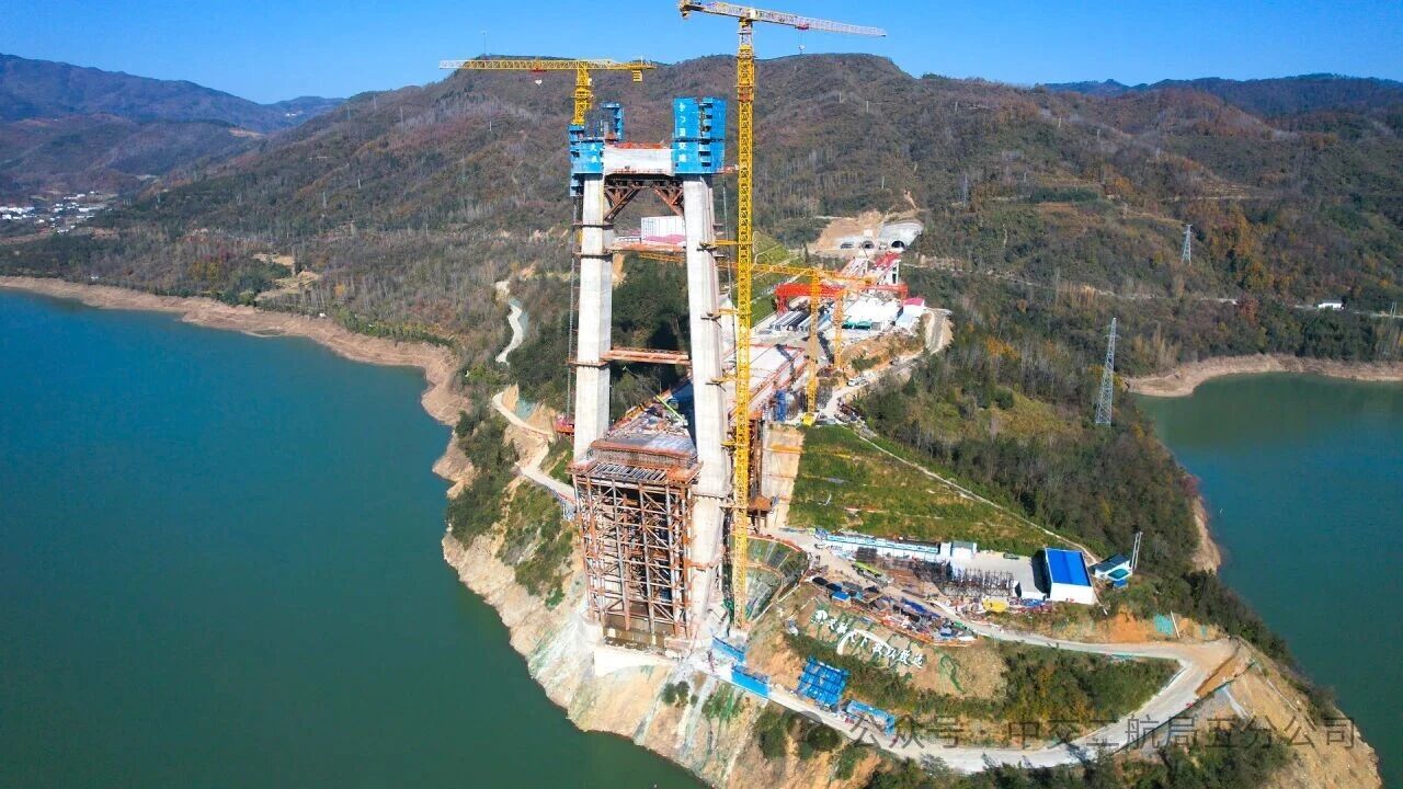 微信图片_2025-12-15_100132_425