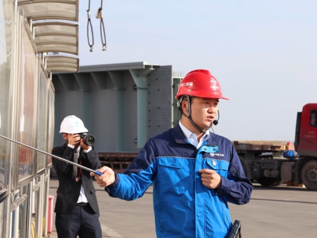 庞利宝（工作照横）